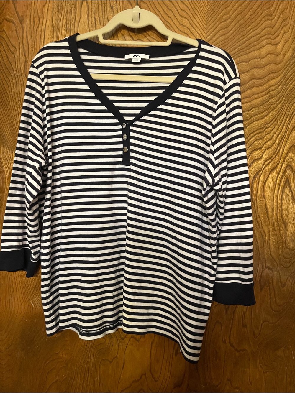 3x Anne Klein Sport Black and White Striped V-Neck Henley